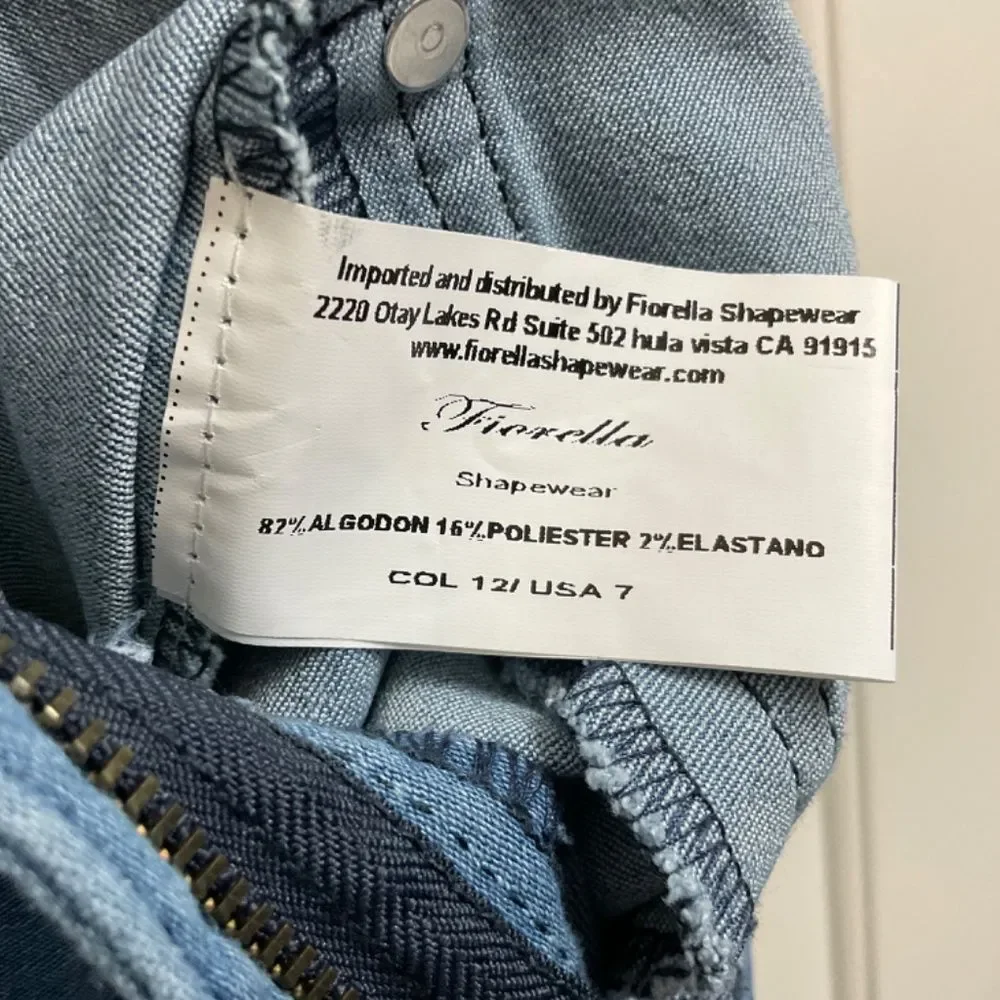 Shapewear NEW Fiorella butt lifter jeans size 7